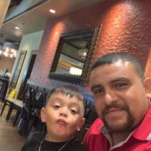 Meet your Posher, Octavio